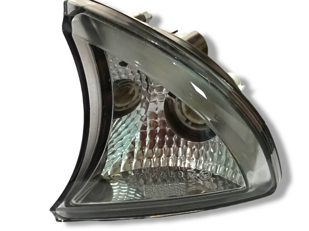 COCUYO FRONTAL CRUCE DERECHO PARACHOQUE "IVECO NEW STRALIS"